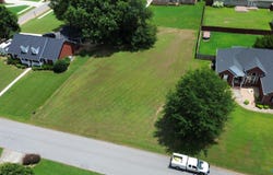 1703 Bellview Drive, Athens, AL 35611