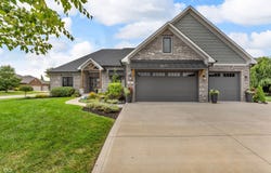 121 Lakeside Drive, Pittsboro, IN 46167