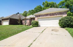 441 Silver Drive, Pearl, MS 39208
