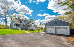 3 Walters Dr, Oxford, MA 01540