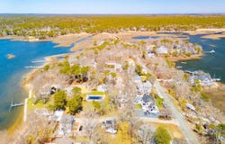 8 Stanley Road, Mashpee, MA 02649