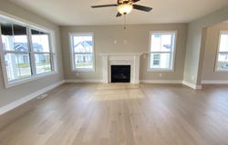 1200 Monday Court, Chatham, IL 62629