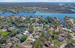 11752 W Valley Spring Lane, Homosassa, FL 34448