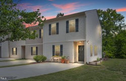 537 Hobkirks Place, Durham, NC 27704