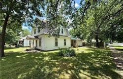 333 N 12th Street N, Fredonia, KS 66736
