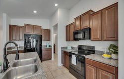 7236 Salt River Ave, Sun City Center, FL 33573