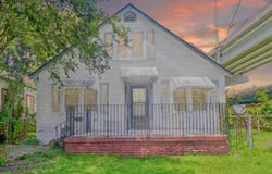 4 Poplar Street, Charleston, SC 29403