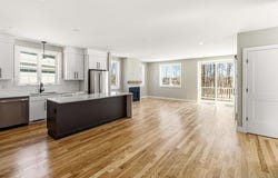 23 Eden Lane, Portsmouth, NH 03801