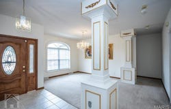 220 April Drive, St Robert, MO 65584