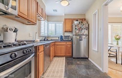 5924 S Fairfax Avenue, Los Angeles, CA 90056