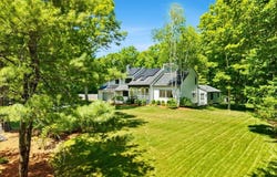6 Thoreau Dr, Easton, MA 02375