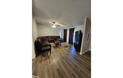 1702 Pella Avenue, Oskaloosa, IA 52577