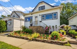 30 Zeliff Ave, Little Falls Twp., NJ 07424-1216