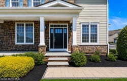 17 Spalding Drive, Holmdel, NJ 07733