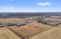 48381 277th St, Canton, SD 57013-5507