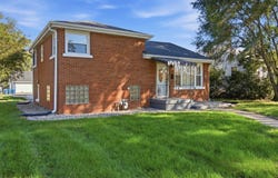 1252 South 8th Avenue, Kankakee, IL 60901