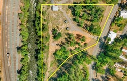 941 S First Street, Dunsmuir, CA 96025