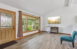 4924 5th Street, Winthrop Harbor, IL 60096