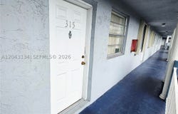 1655 W 44 PL, Hialeah, FL 33012