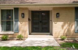 2 DOGWOOD Road, Rolling Meadows, IL 60008