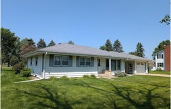 209 Hillcrest Way, Le Sueur, MN 56058