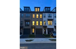 22910 TAWNY PINE SQUARE, BRAMBLETON, VA 20148