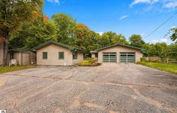 8370 W Blue Road, Lake City, MI 49651