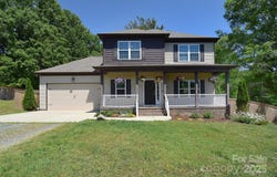 1021 Vickie Lane, Matthews, NC 28104