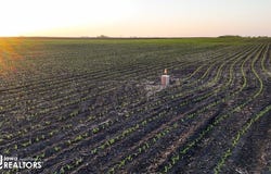 2598 El Paso Ave, Redfield, IA 50233
