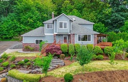 8311 GREENANN CT, Gladstone, OR 97027