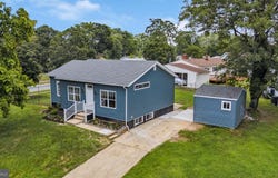 60 JOHN COLLINS CIRCLE, DOVER, DE 19904
