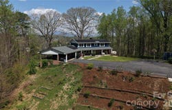 56 E Glenview Street, Marion, NC 28752