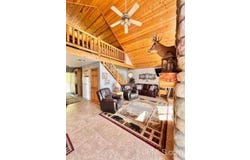 21330 Long Lake Road, Ishpeming, MI 49849