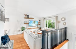 135 HOLLY CIRCLE, ESSEX, MD 21221
