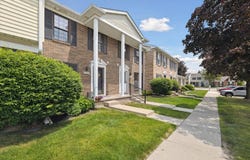 17040 Rudgate Street, Southgate, MI 48195