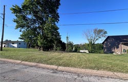 Cleveland Avenue, Steubenville, OH 43952