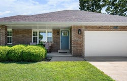 620 E Summit Street, Bolivar, MO 65613