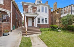 2475 Hazelwood Street, Detroit, MI 48206