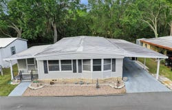 221 PINEWOOD DRIVE, EUSTIS, FL 32726