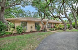 16745 SW 74th Ct, Palmetto Bay, FL 33157