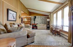 W888 Robert, Stephenson, MI 49887
