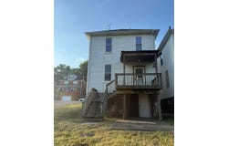 146 E College St, Canonsburg, PA 15317