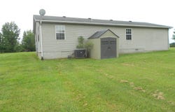 1664 Balltown Rd, Bardstown, KY 40004