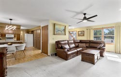 2425 SANDSTONE Court, OSHKOSH, WI 54904-7894