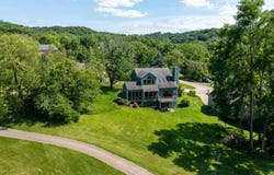 23 Gleneagle, GALENA, IL 61036