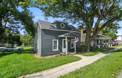 86 W Pleasant Street, Catawba, OH 43010
