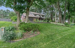 240 W Bentwood Court, Albany, NY 12203