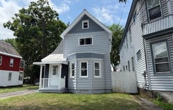 1338 Crane Street, Schenectady, NY 12303