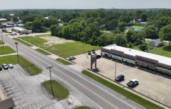 1302 W Broadway Street, Bolivar, MO 65613