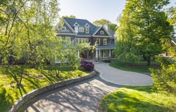 61 Ely Road, Farmington, CT 06032